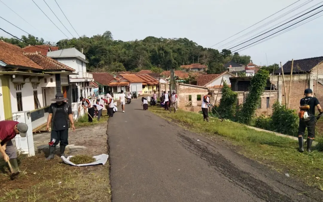 Gerakan Jum’at Bersih dan Berkah Desa Muktisari